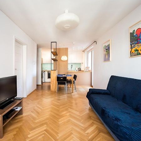 Ochota Artistic Space Apartment Varşovia Exterior foto